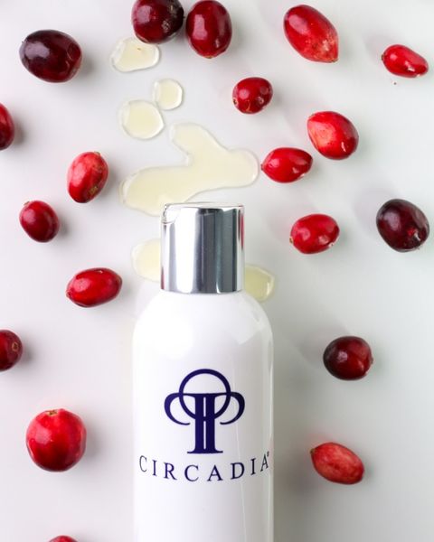 Засіб для очищення шкіри обличчя з антиоксидантами Circadia Vitamin Veil Cleanser  CIR-007060 фото