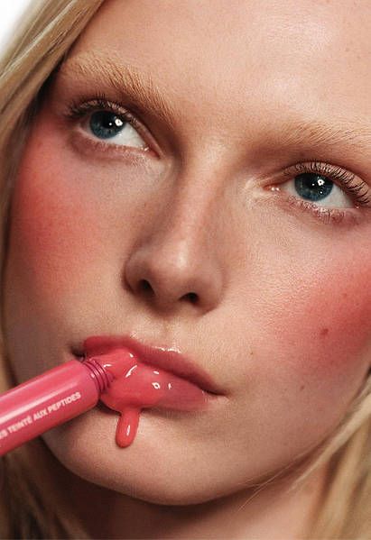 Блеск для губ Rhode Peptide Lip Tint Guava Spritz 7218 фото